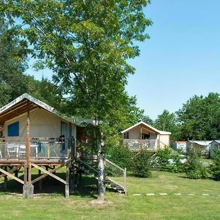 Camping Les Plages De Loire Rochefort-sur-Loire Extérieur photo
